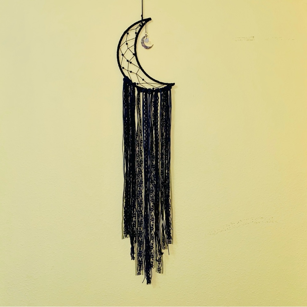 Beautiful black lace bead silver crescent moon gemstone dreamcatcher